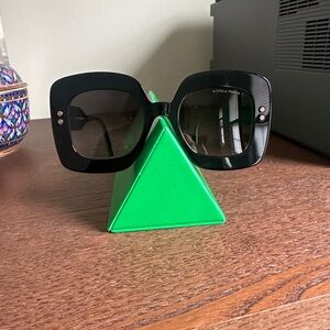 Bottega Veneta Bright Green Logo Card